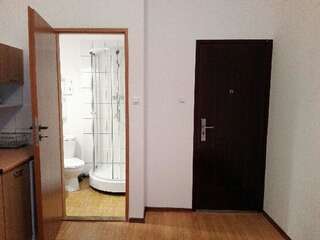 Проживание в семье KFiP Double Rooms Катовице Двухместный номер с 1 кроватью и собственной ванной комнатой-4